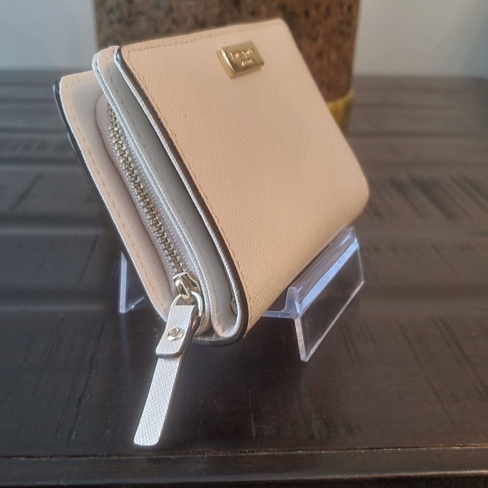 Kate Spade Folding Wallet